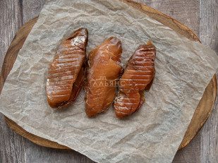 Свинина вяленая (строганина): Икра воблы вяленая