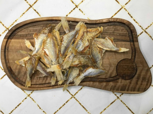 Другие закуски: Лакедра